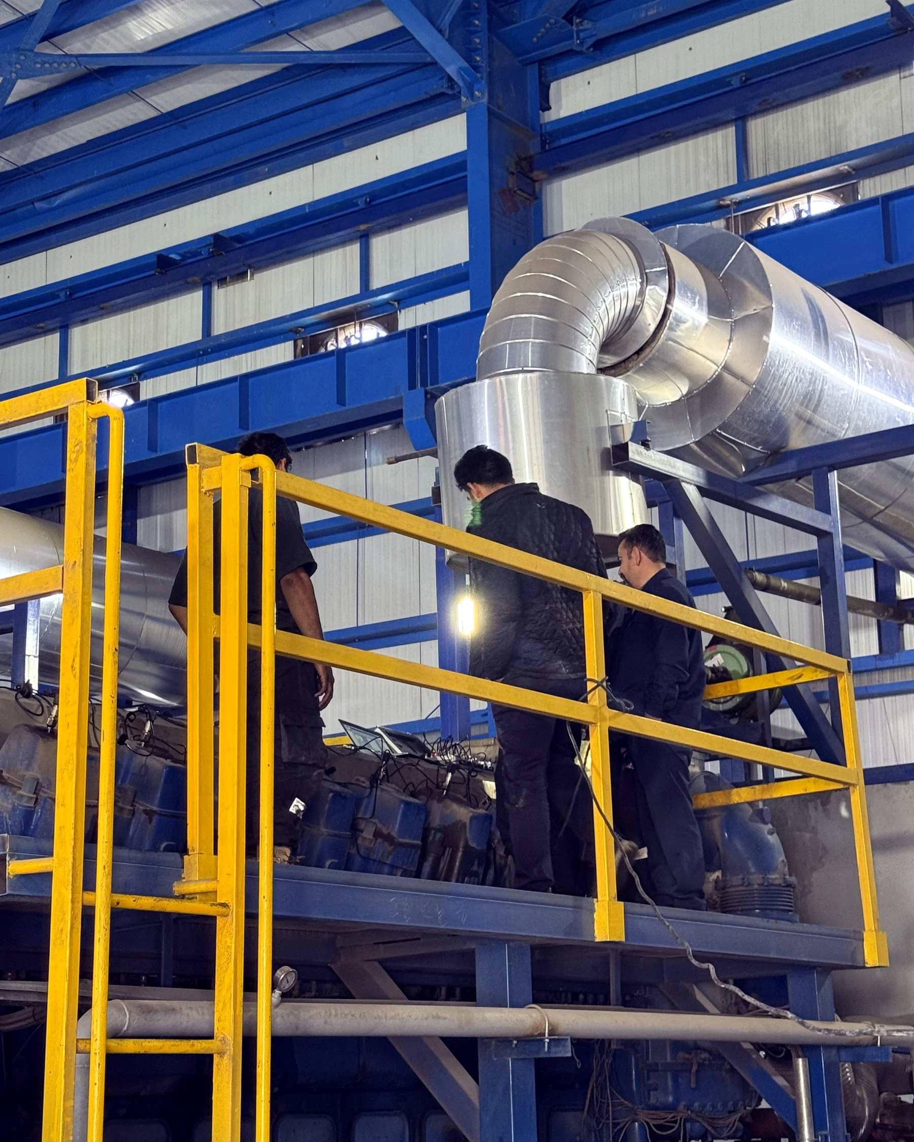 بازرسی مسیر اگزوز و سکوی دسترسی